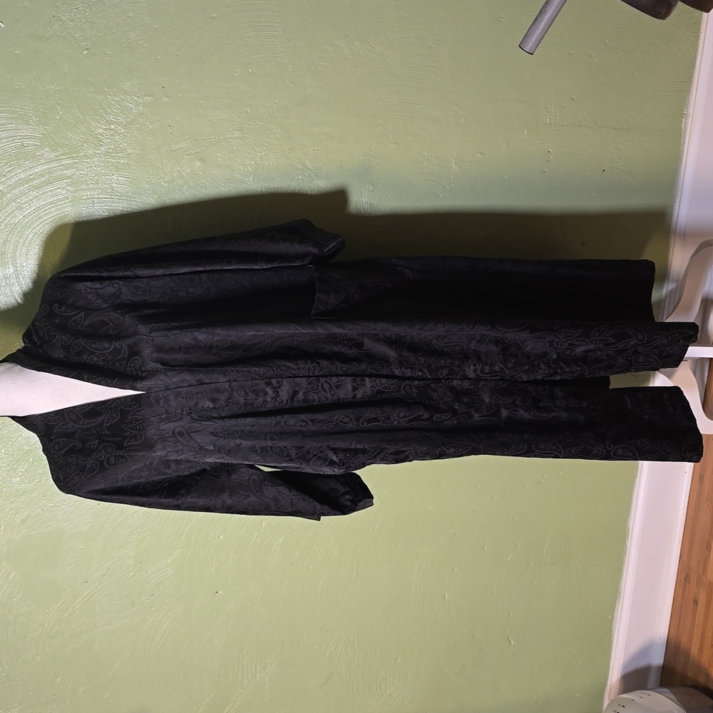 Christian Dior black paisley robe missing belt